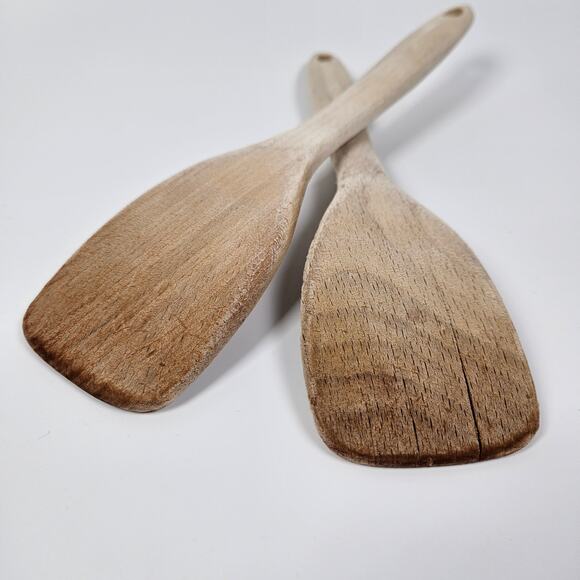 Set of 2 Calphalon Wood Mixing Spatulas - Picture 5 of 5